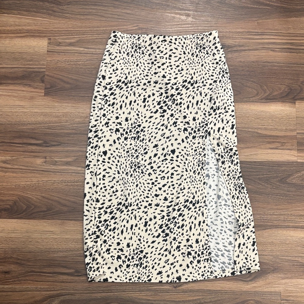 Windsor Black and White Animal Print Pencil Skirt